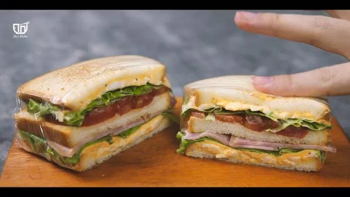 Sandwich sốt sốt mayonnaise háp dẫn