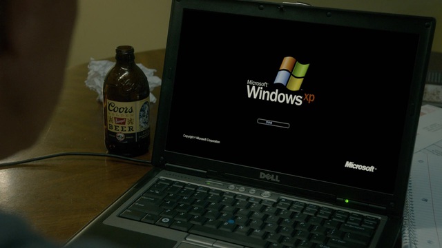 Microsoft cảnh báo bài hát có thể phá hỏng máy tính xách tay từ xa - Ảnh 2.