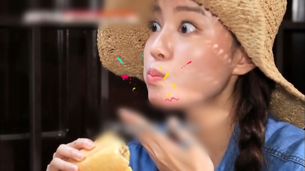 Khi ẩm thực Việt Nam lên truyền hình Hàn Quốc: Người tấm tắc khen ngon, người mồ hôi đầm đìa vì mì cay 7 cấp độ - Ảnh 9.
